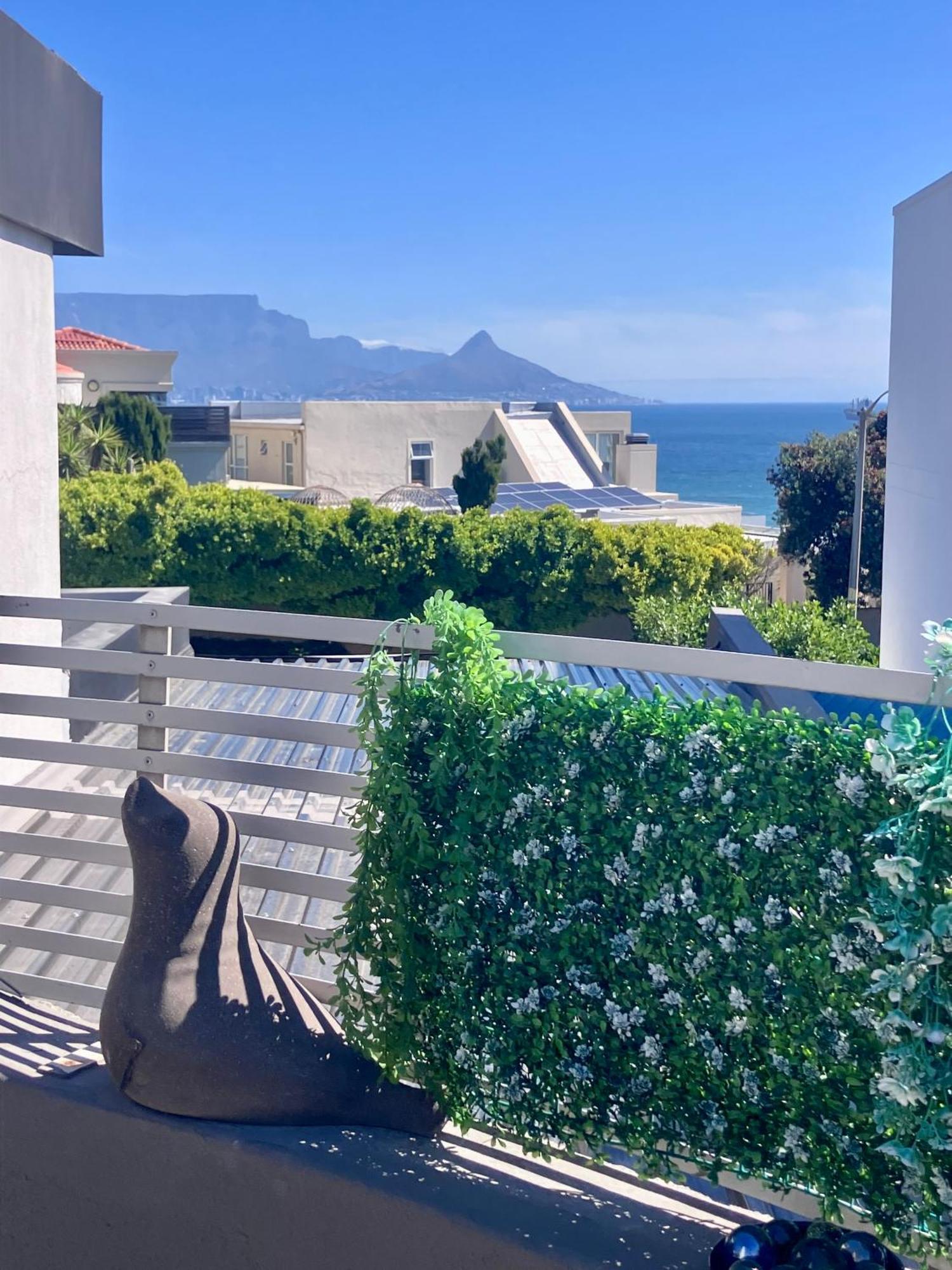Penguins Cove Coastal Haven Apartment-bloubergstrand Apartment