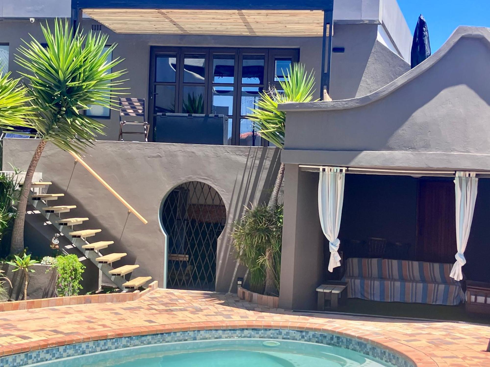 Apartment Penguins Cove Coastal Haven Apartment-bloubergstrand Cape Town